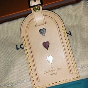 Louis Vuitton Large Luggage Tag Hearts
